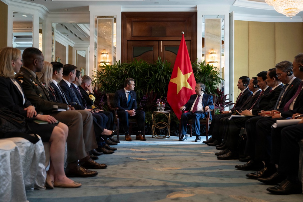 SW Attends IISS Shangri-La Dialogue