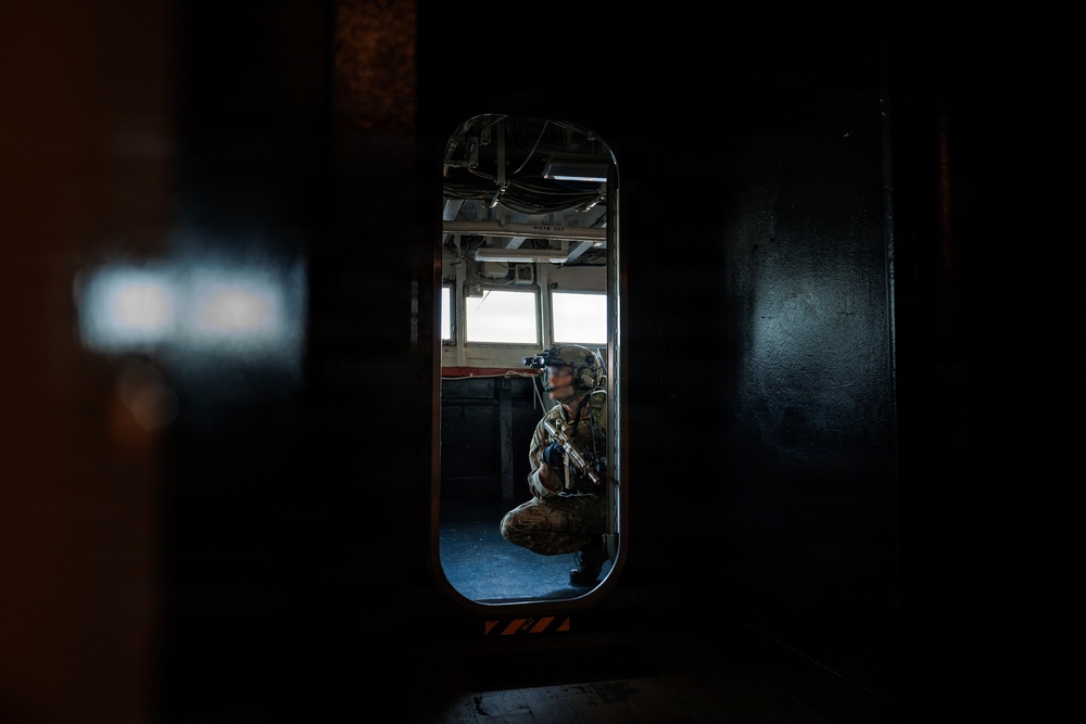 USS Mount Whitney Conducts MIO Training
