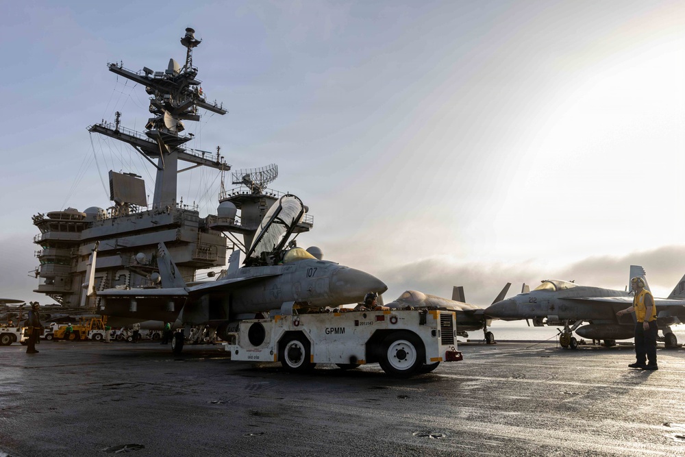 Abraham Lincoln Conducts Flight Deck Operations