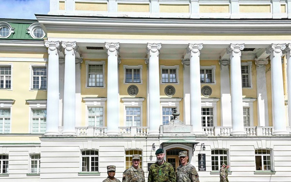 Nordhaus, Raines, adjutants general visit National Guard Baltic partners