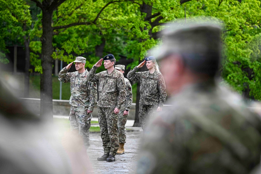 Nordhaus, Raines, adjutants general visit National Guard Baltic partners