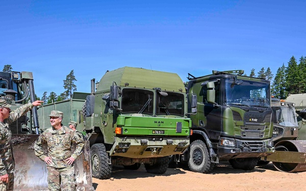 Nordhaus, Raines, adjutants general visit National Guard Baltic partners