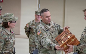 354TH QUARTERMASTER GROUP HOLDS CHANGE OF COMMAND