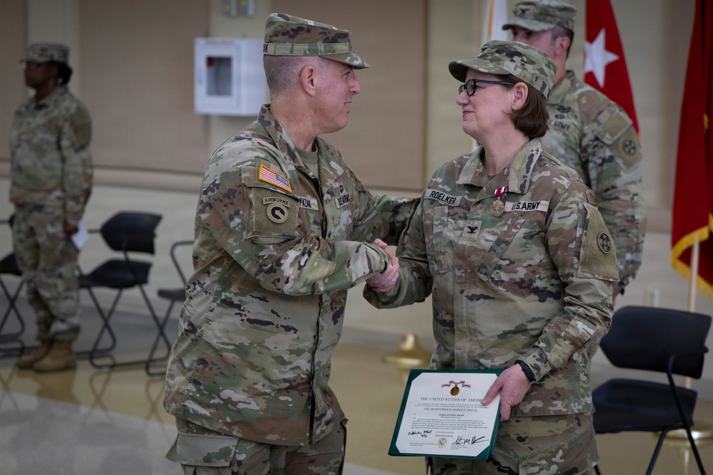 354TH QUARTERMASTER GROUP HOLDS CHANGE OF COMMAND