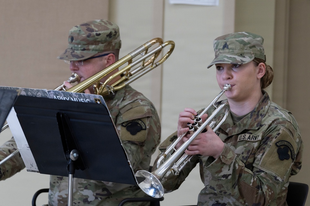 354TH QUARTERMASTER GROUP HOLDS CHANGE OF COMMAND
