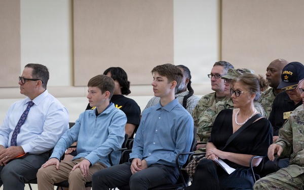 354TH QUARTERMASTER GROUP HOLDS CHANGE OF COMMAND