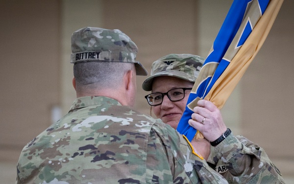 354TH QUARTERMASTER GROUP HOLDS CHANGE OF COMMAND
