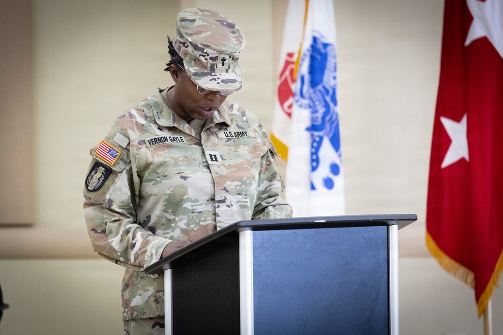 354TH QUARTERMASTER GROUP HOLDS CHANGE OF COMMAND