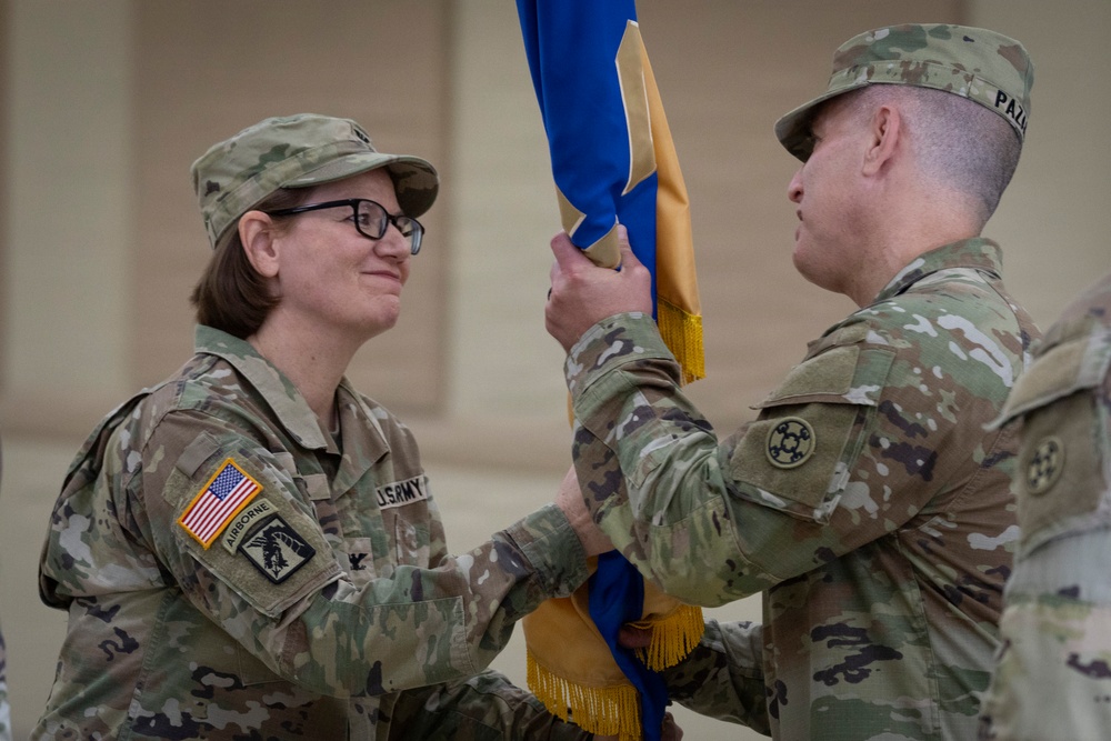 354TH QUARTERMASTER GROUP HOLDS CHANGE OF COMMAND