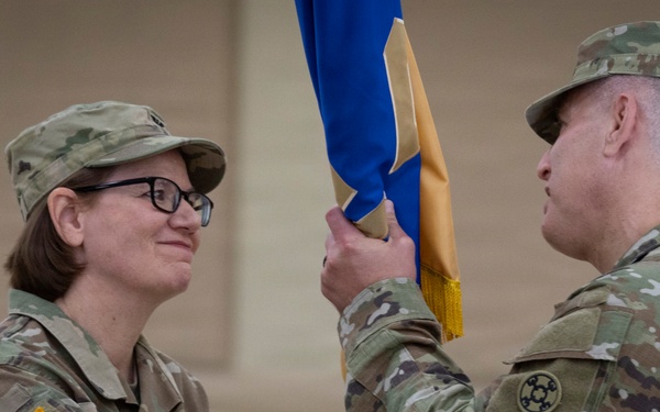 354TH QUARTERMASTER GROUP HOLDS CHANGE OF COMMAND