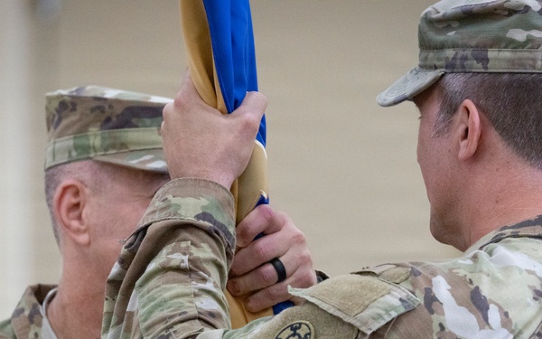 354TH QUARTERMASTER GROUP HOLDS CHANGE OF COMMAND
