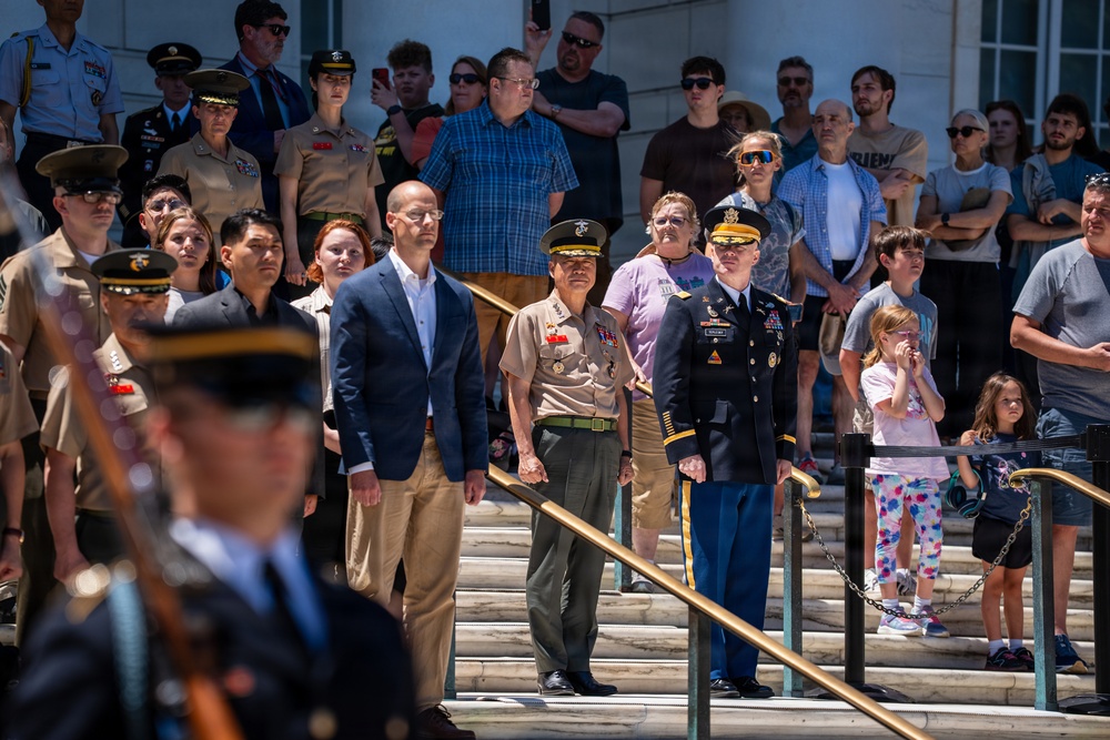 Republic of Korea Marine Corps Commandant Lt. Gen. Ju Il-Suk Visits ANC