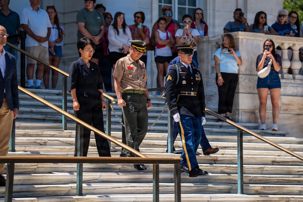 Republic of Korea Marine Corps Commandant Lt. Gen. Ju Il-Suk Visits ANC