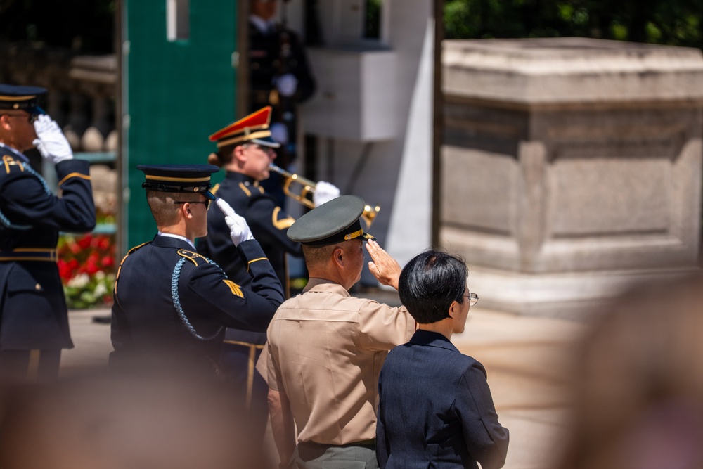 Republic of Korea Marine Corps Commandant Lt. Gen. Ju Il-Suk Visits ANC