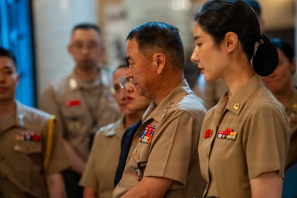 Republic of Korea Marine Corps Commandant Lt. Gen. Ju Il-Suk Visits ANC