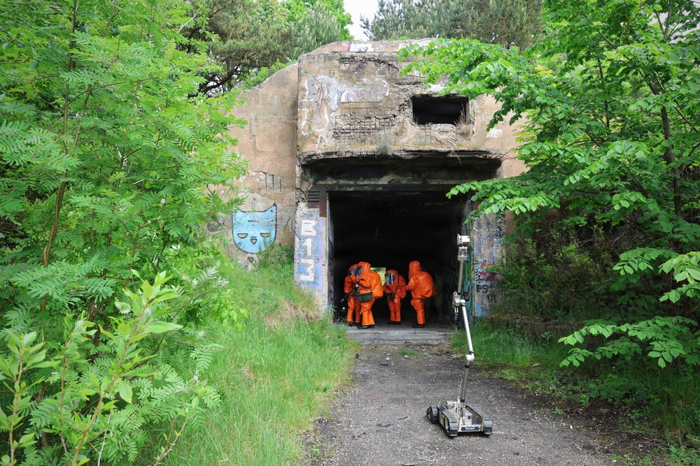 U.S., Latvian Forces Train for CBRN Response During BALTOPS 2026