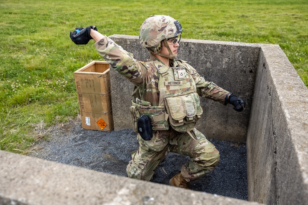 2-112th Infantry conducts grenade training at Fort Indiantown Gap