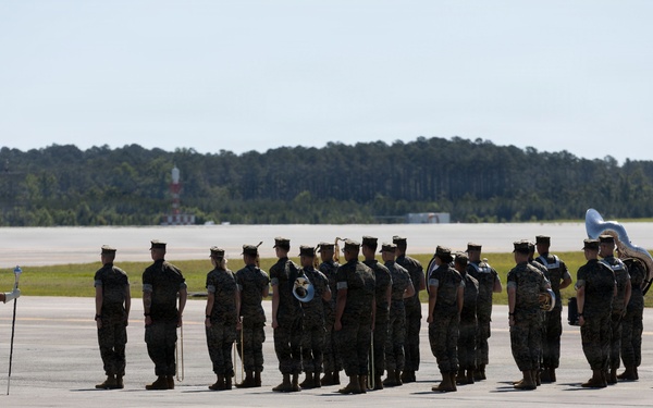 The 38th Assistant Commandant of the Marine Corps tours Marine Corps Air Station Cherry Point