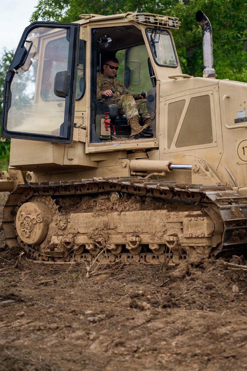Combat Engineers Build Breach Range During Annual Training