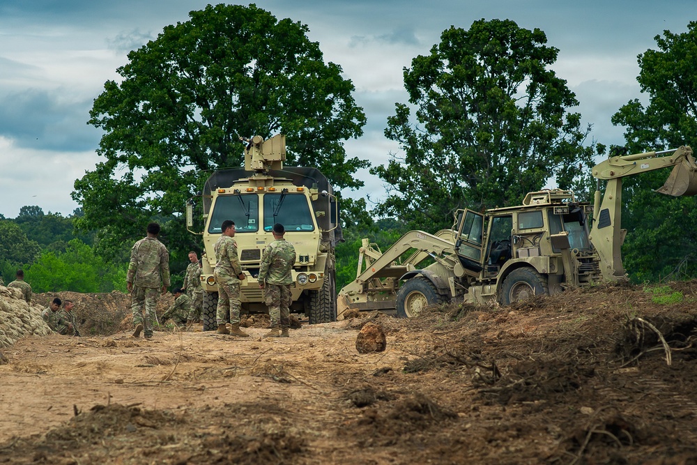 Combat Engineers Build Breach Range During Annual Training