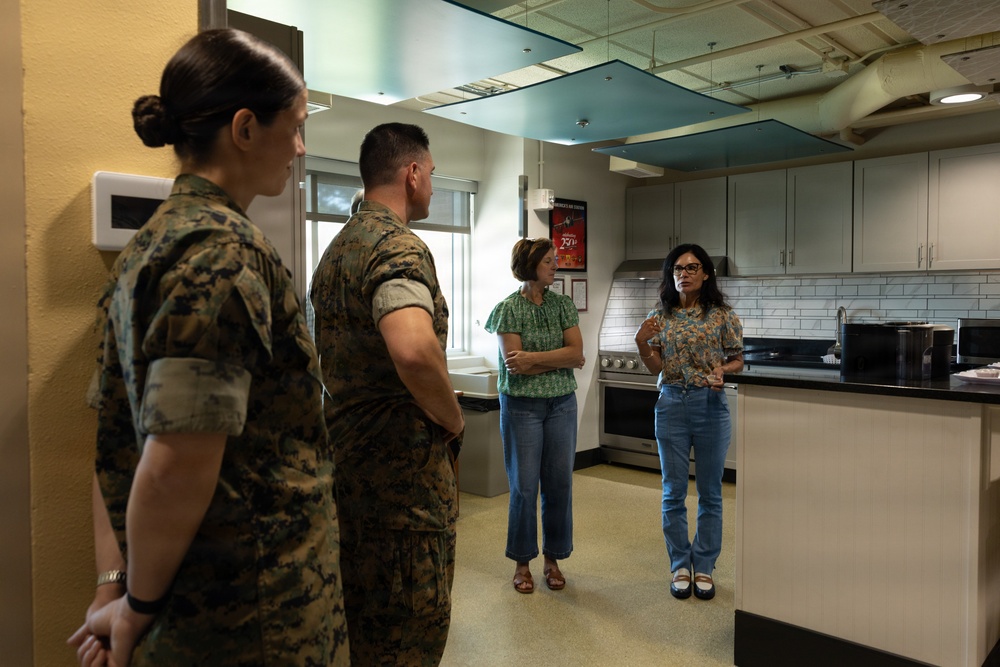 The 38th Assistant Commandant of the Marine Corps tours Marine Corps Air Station Cherry Point