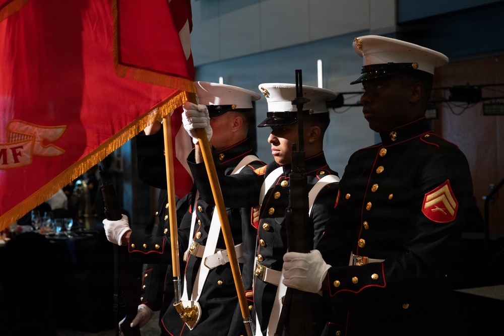 The 38th Assistant Commandant of the Marine Corps tours Marine Corps Air Station Cherry Point
