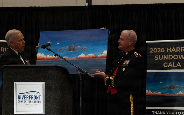 The 38th Assistant Commandant of the Marine Corps tours Marine Corps Air Station Cherry Point