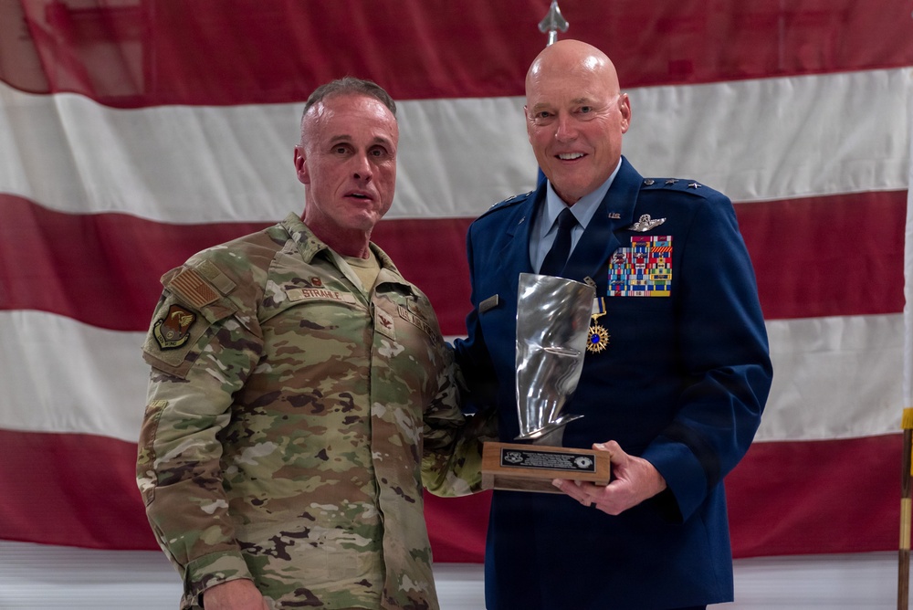 Illinois Air National Guard commander Maj. Gen. Daniel McDonough retires after nearly four decades of military service