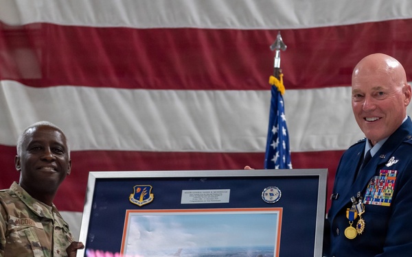 Illinois Air National Guard commander Maj. Gen. Daniel McDonough retires after nearly four decades of military service