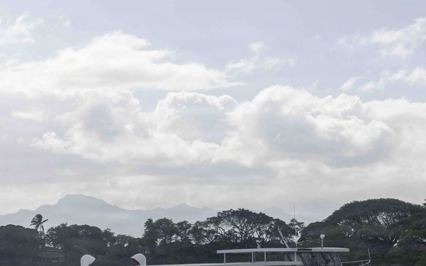 CNRH hosts White Boat Tour