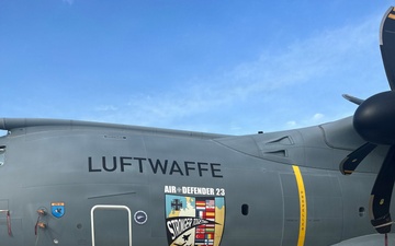 Illinois Army National Guard Aviator Wins Gen. Douglas MacArthur Leadership Award
