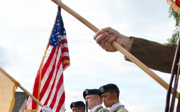 Last WWII veteran of 90th Infantry Division speaks at monument unveiling
