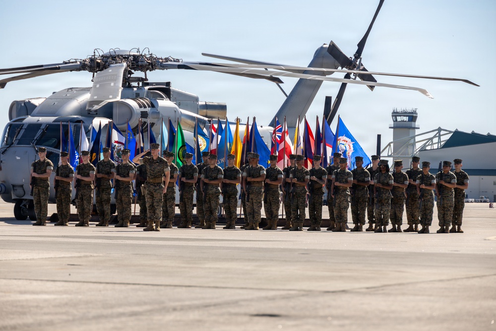 HMH-461 change of command
