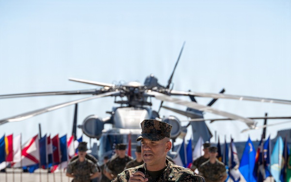HMH-461 change of command