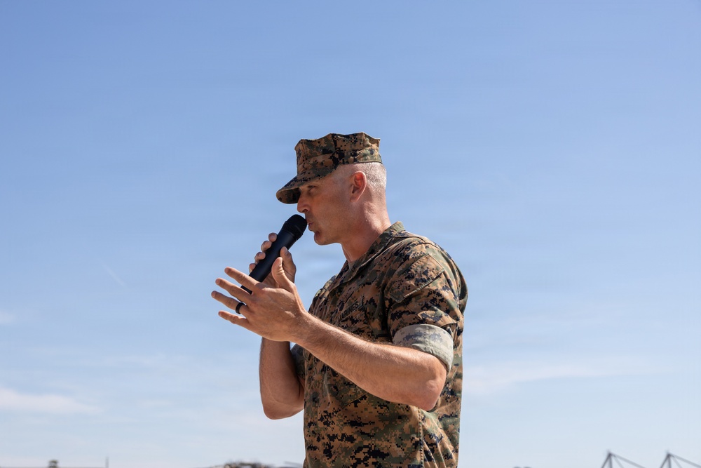 HMH-461 change of command