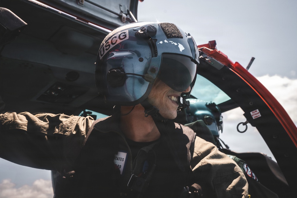 Coast Guard Air Station Barbers Point conducts rescue watercraft training