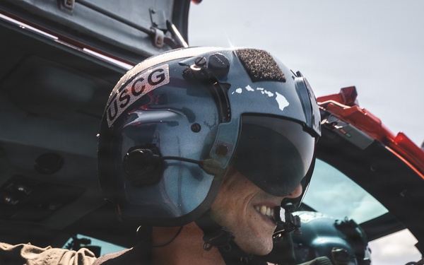Coast Guard Air Station Barbers Point conducts rescue watercraft training
