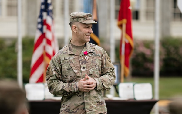 Bayonet with Honors