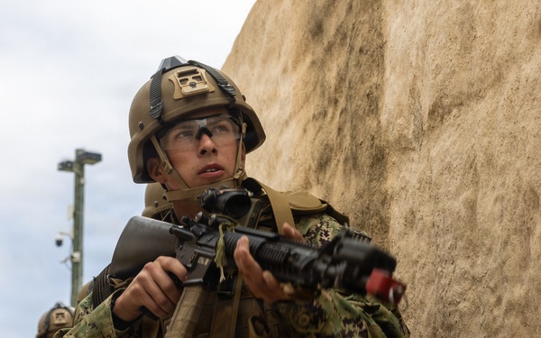 CORTRAMID: NROTC Midshipmen participate in infantry immersion trainer