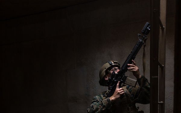 CORTRAMID: NROTC Midshipmen participate in infantry immersion trainer