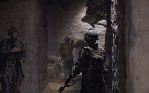 CORTRAMID: NROTC Midshipmen participate in infantry immersion trainer