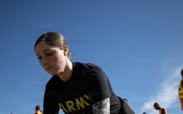 Alaska Army National Guardsmen conduct the Army Fitness Test