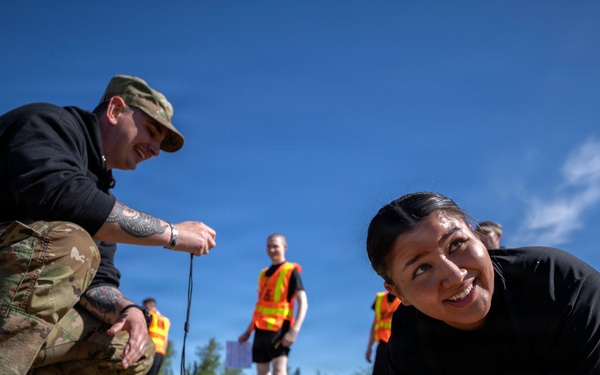 Alaska Army National Guardsmen conduct the Army Fitness Test