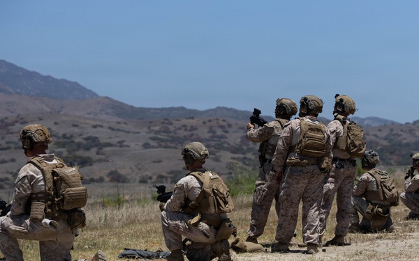 U.S. Marines with 1st MARDIV host live-fire crew served weapons range for Fleet Marine Force training
