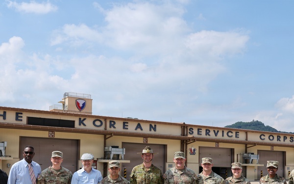 USARPAC Deputy Commanding General visits AFSBn-NEA APS-4 site