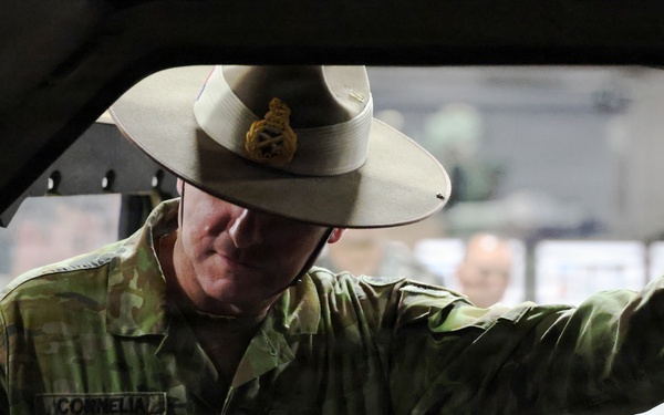 USARPAC Deputy Commanding General visits AFSBn-NEA APS-4 site