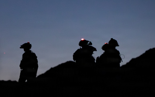 ITX 3-26 | 1st Battalion, 24th Marines Conduct Night Platoon Attack at Range 410 Alpha