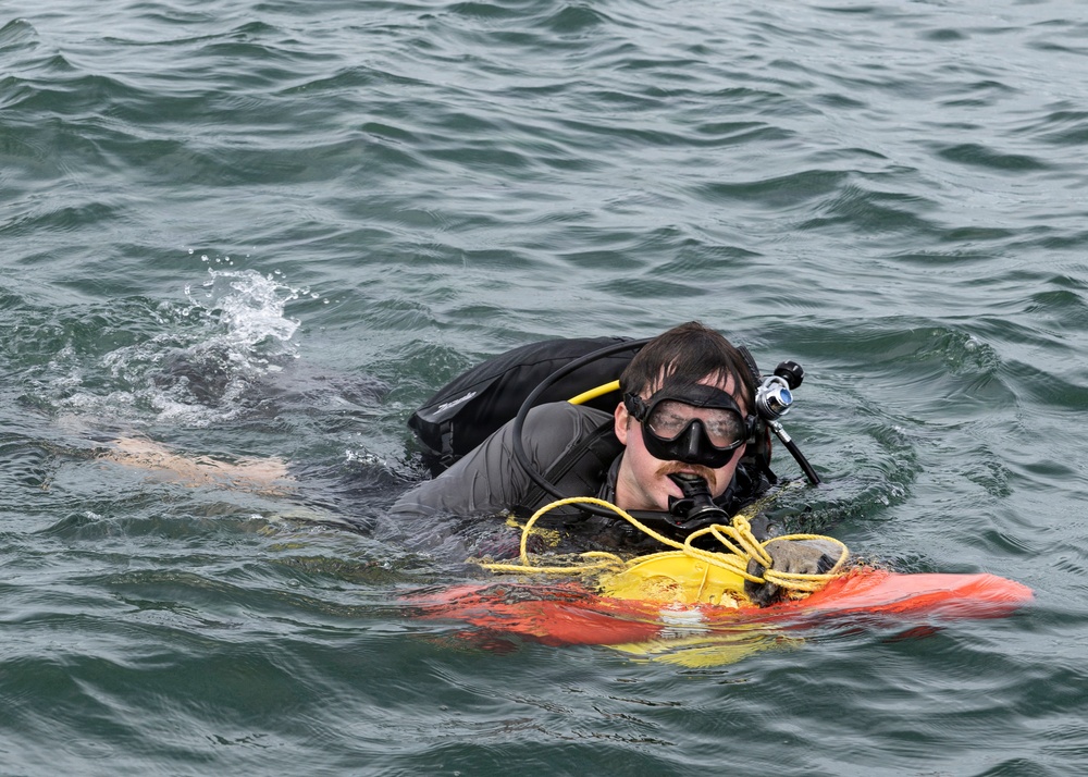 Defense POW/MIA Accounting Agency Conducts Underwater Investigation Mission in Vietnam