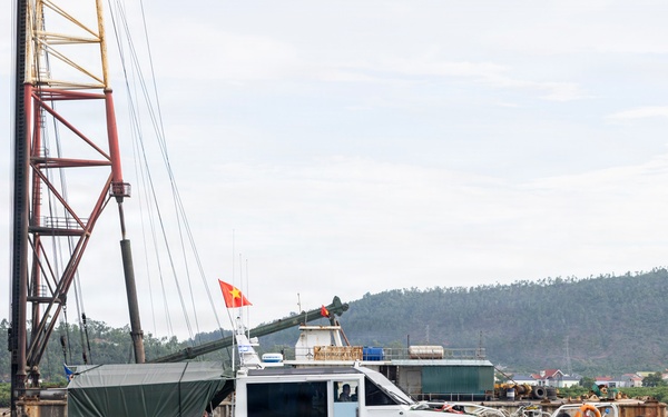 Defense POW/MIA Accounting Agency Conducts Underwater Investigation Mission in Vietnam