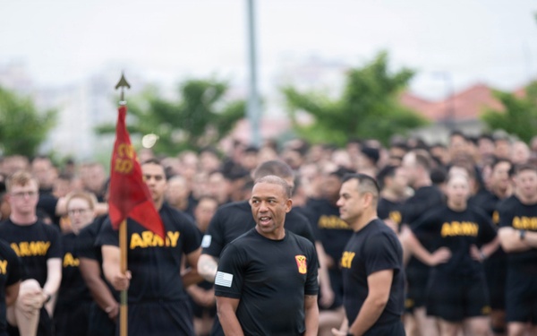 35th ADA Brigade Participates in KATUSA Friendship Week Run